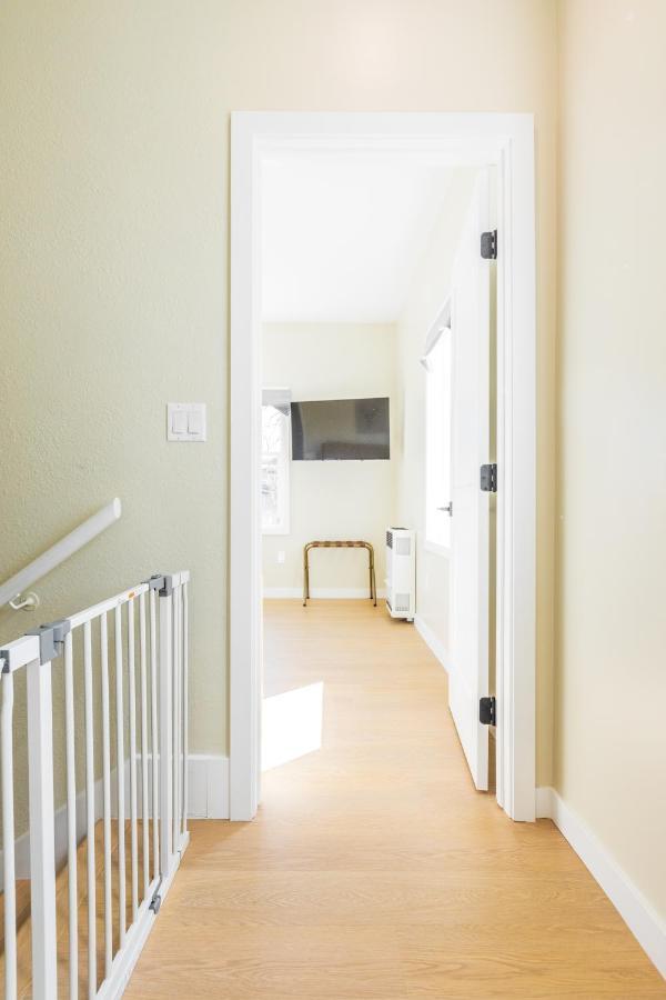 Cozy Sunny Brand-New Apt 1 Block From The Beach Long Beach Buitenkant foto